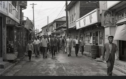 Historical photograph of Chilseong-ro in old Jeju